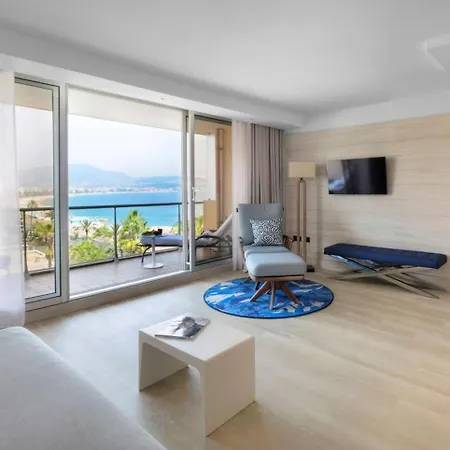 Radisson Blu 4* Nice