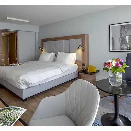 Radisson Blu 4* Nizza